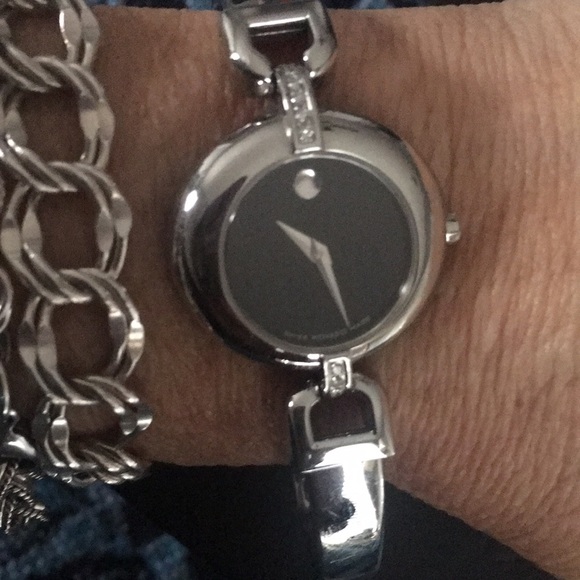 MOVADO Diamond two-tone, petite 26mm - Picture 2 of 11